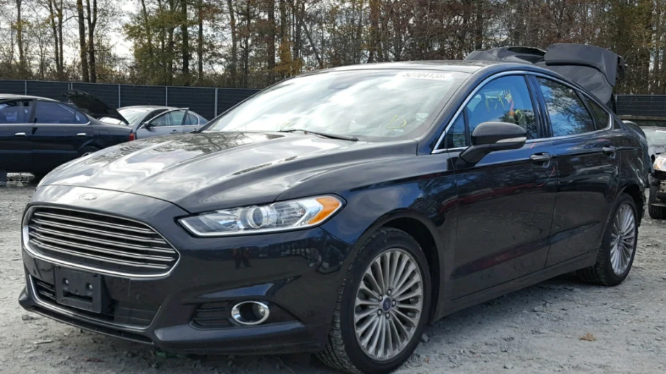 Ford Fusion (America) 2.0 ecoboost 240hp AWD 4