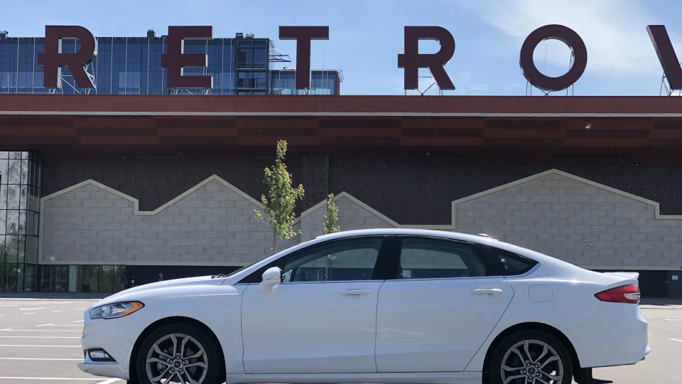 Ford Fusion (America) 2.0 Ecoboost AWD 5