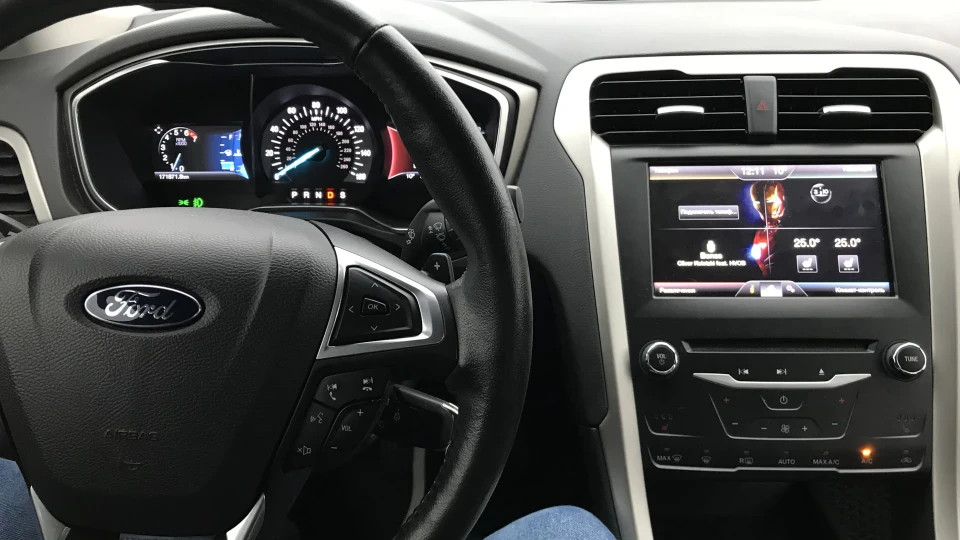 Ford Fusion (America) 2.0 EcoBoost AWD