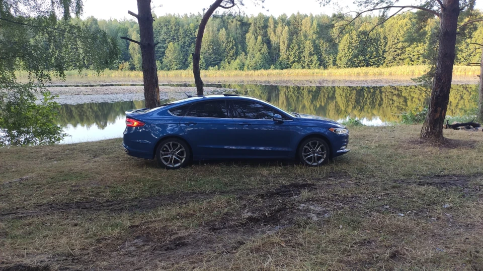 Ford Fusion (America) 2.0 SE+ Sapphire 3