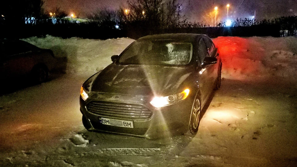Ford Fusion (America) 2.5 L 3