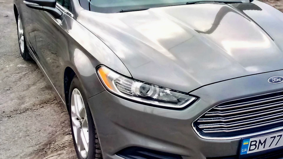 Ford Fusion (America) 2.5 L 4