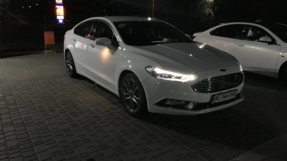 Ford Fusion (America) 2.5 SE
