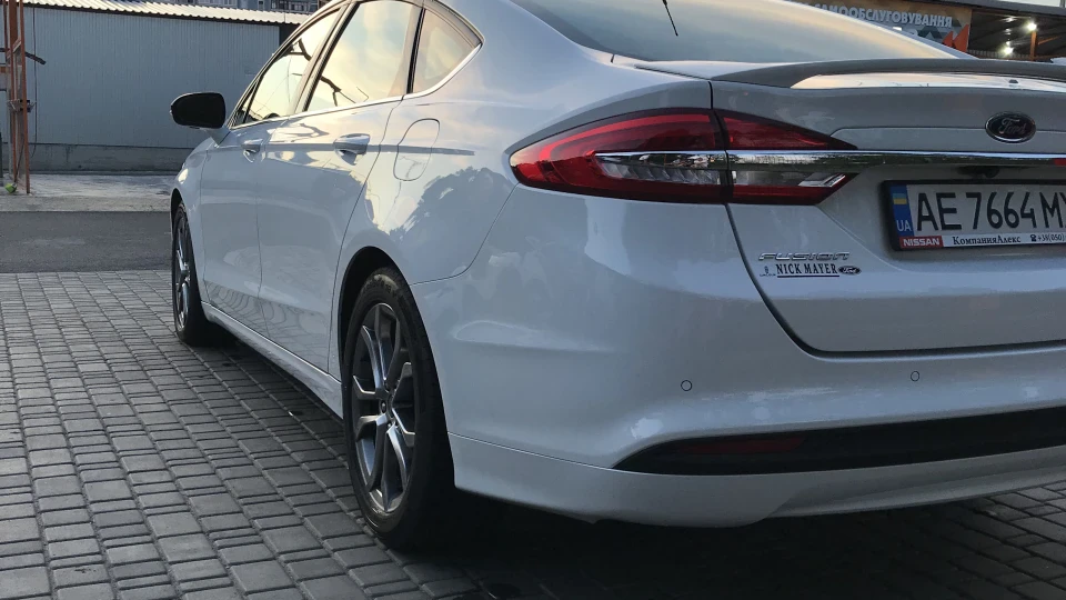 Ford Fusion (America) 2.5 SE 3