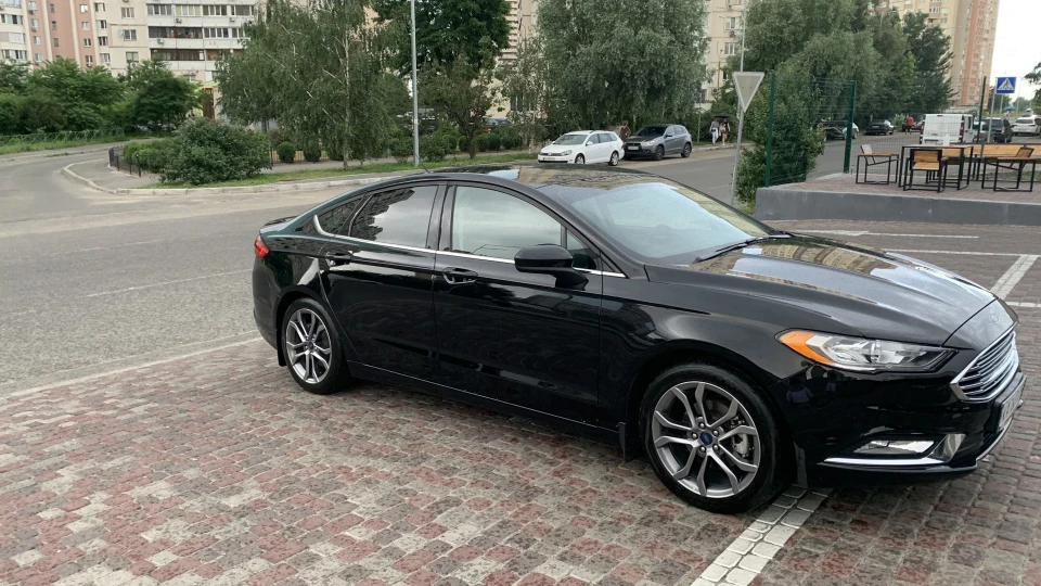 Ford Fusion (America) 2.5 SE 2