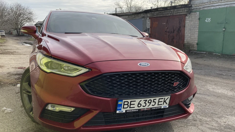 Ford Fusion (America) 2.7 AWD bi-turbo 5