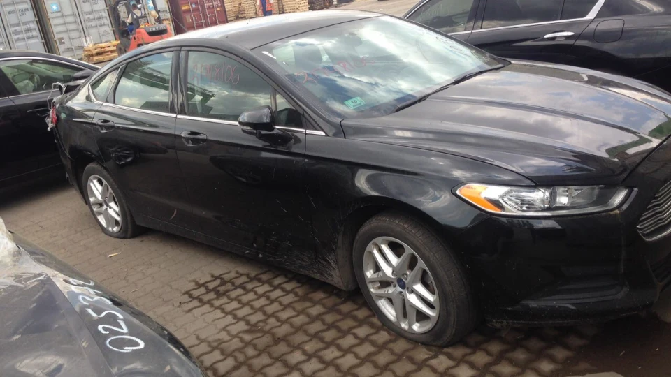 Ford Fusion (USA) 2