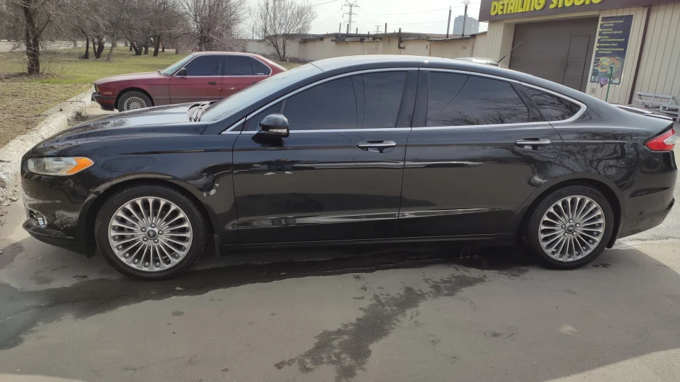 Ford Fusion (America) Black Shadow 5