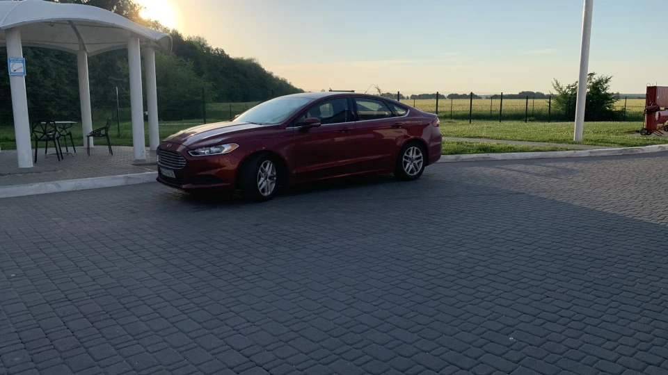 Ford Fusion (America) ДВАіП'ЯТЬ