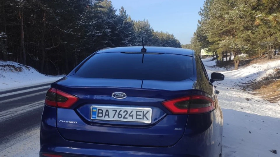 Ford Fusion (America) Ефектний синій 5