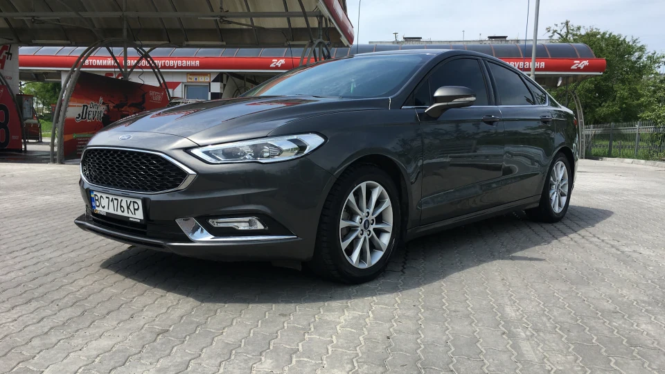 Ford Fusion (America) Gray Rat