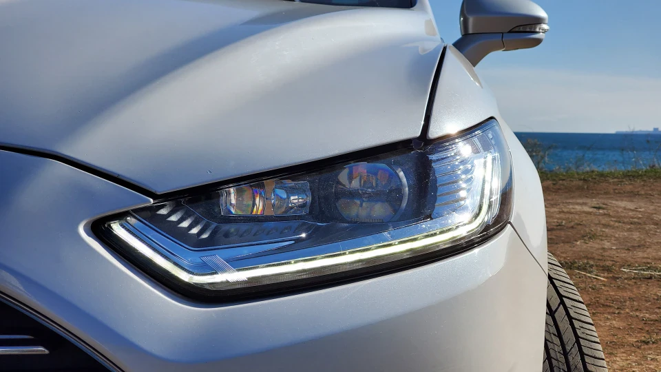 Ford Fusion (America) Hybrid 4