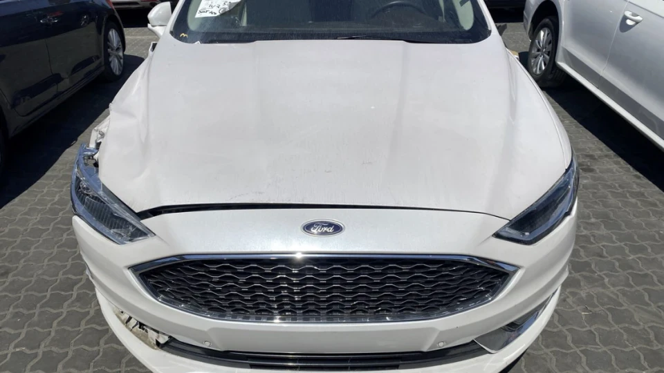 Ford Fusion (America) Platinum 2.0 EcoBoost 2