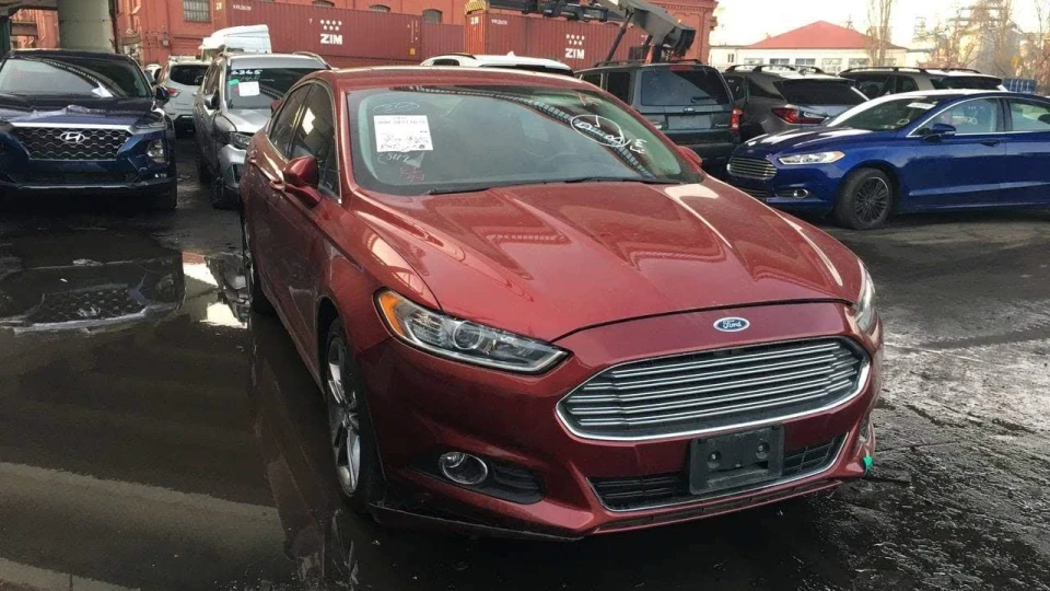 Ford Fusion (America) рубіновий фюж 4