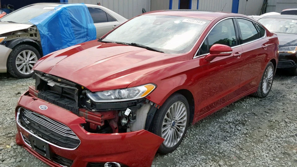 Ford Fusion (America) Ruby Red 2.0 ecoboost 4
