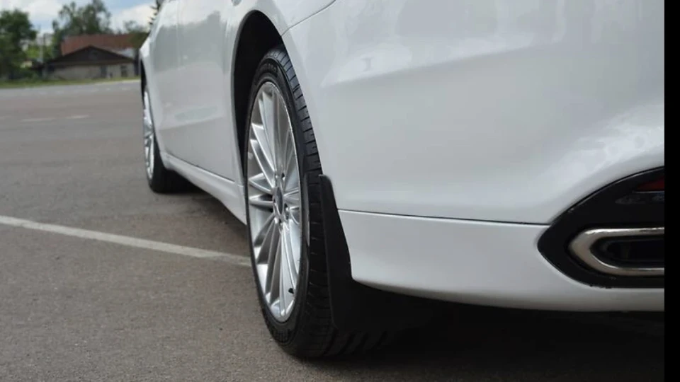 Ford Fusion (America) SE