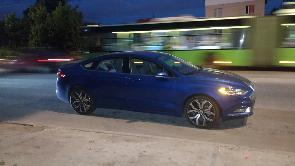 Ford Fusion (America) Синя праска 2