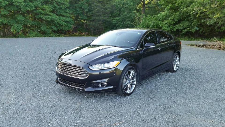 Ford Fusion (America) titanium