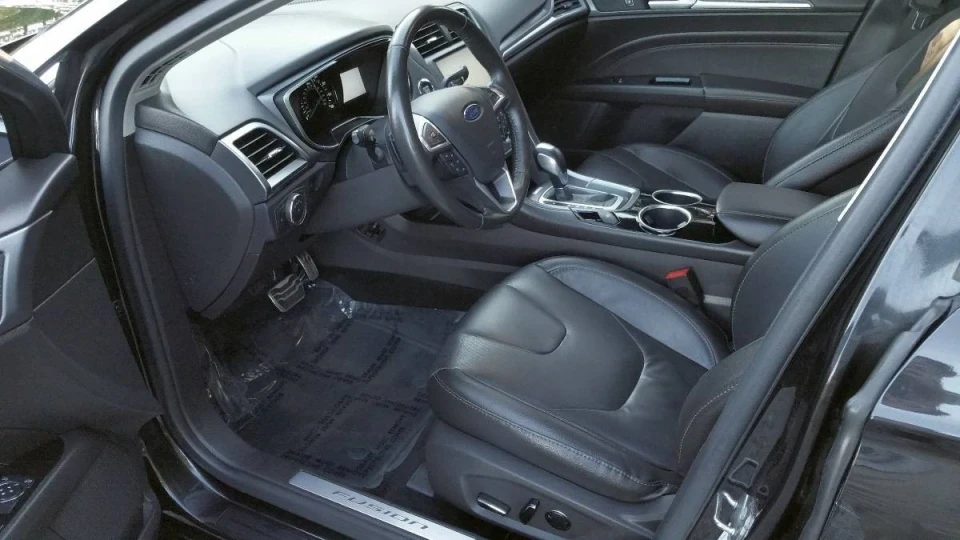 Ford Fusion (America) titanium 3