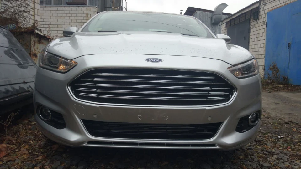 Ford Fusion (America) Titanium 2