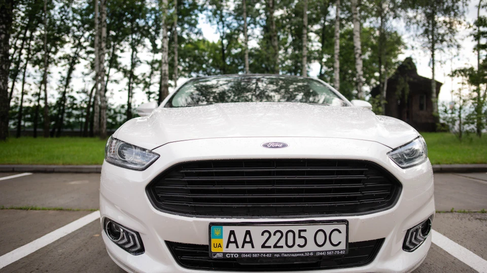 Ford Fusion (America) White Pearl TITAN 3
