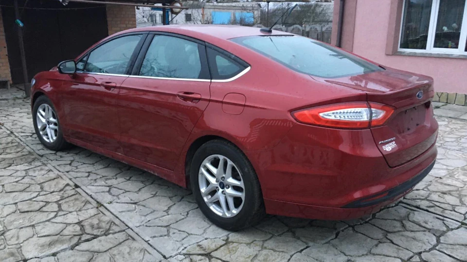 Ford Fusion (America) 5