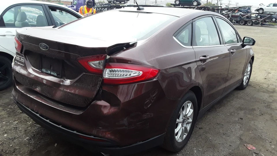 Ford Fusion (America) 4