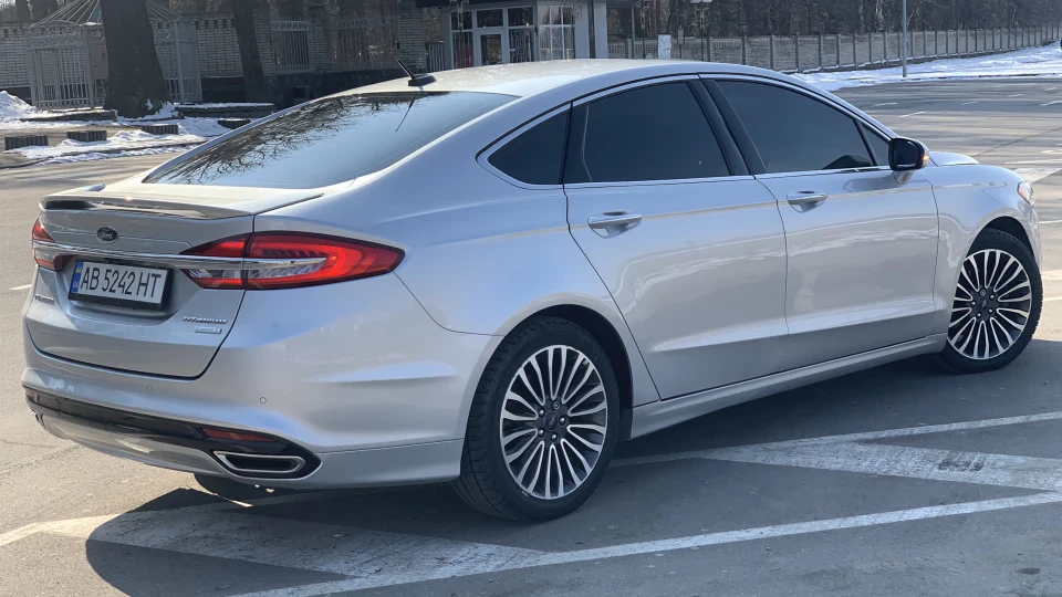 Ford Fusion (America) 2