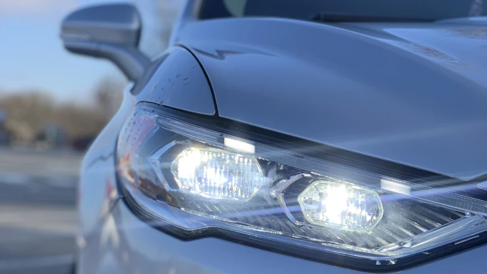Ford Fusion (America) 3