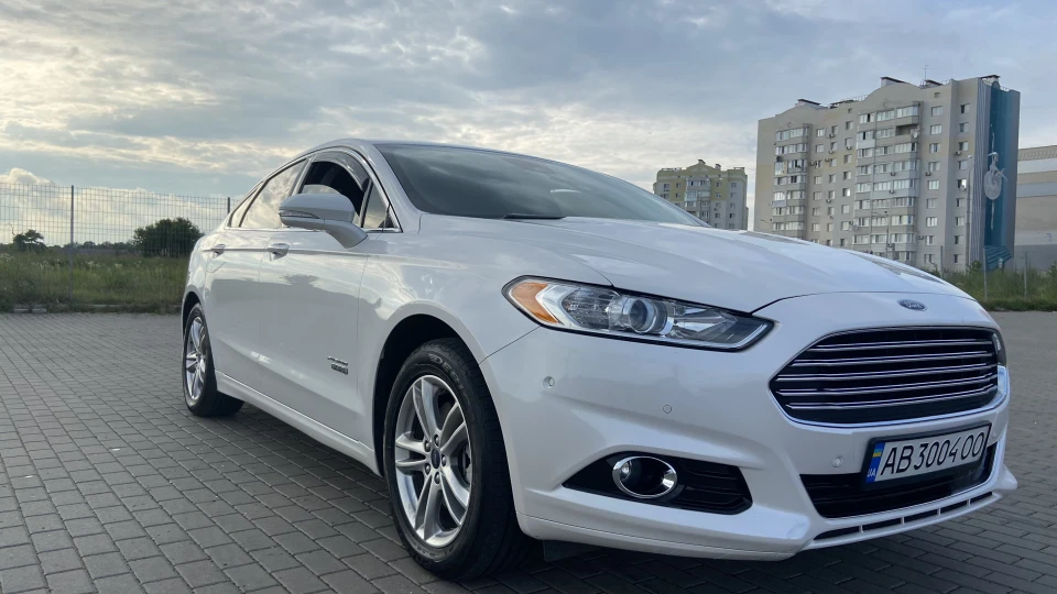 Ford Fusion (America) 5