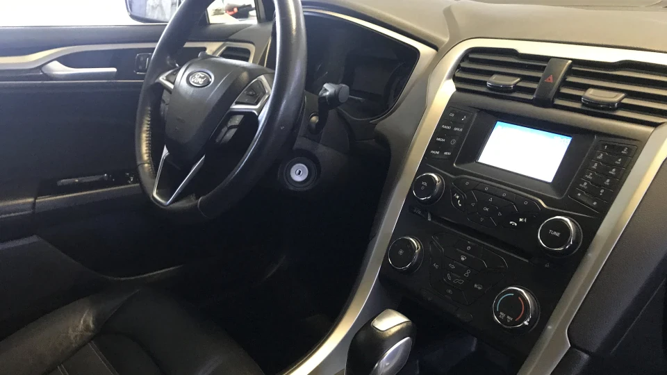 Ford Fusion (America) 4