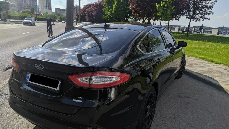 Ford Fusion (America) 4