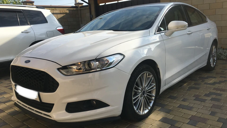 Ford Fusion (America) 4