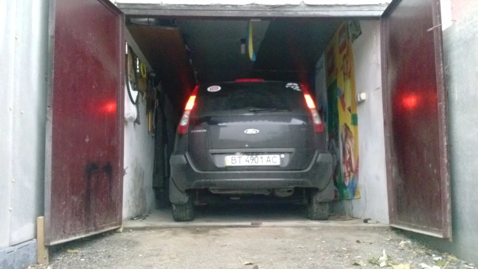Ford Fusion 4