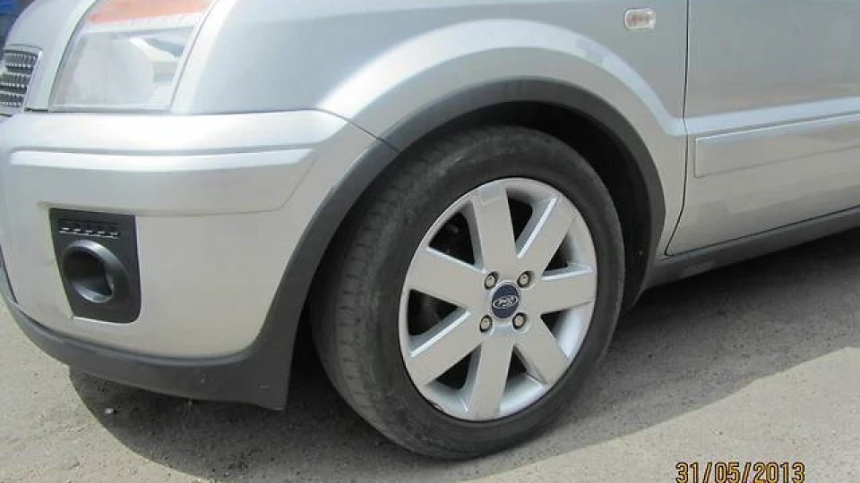 Ford Fusion + 2