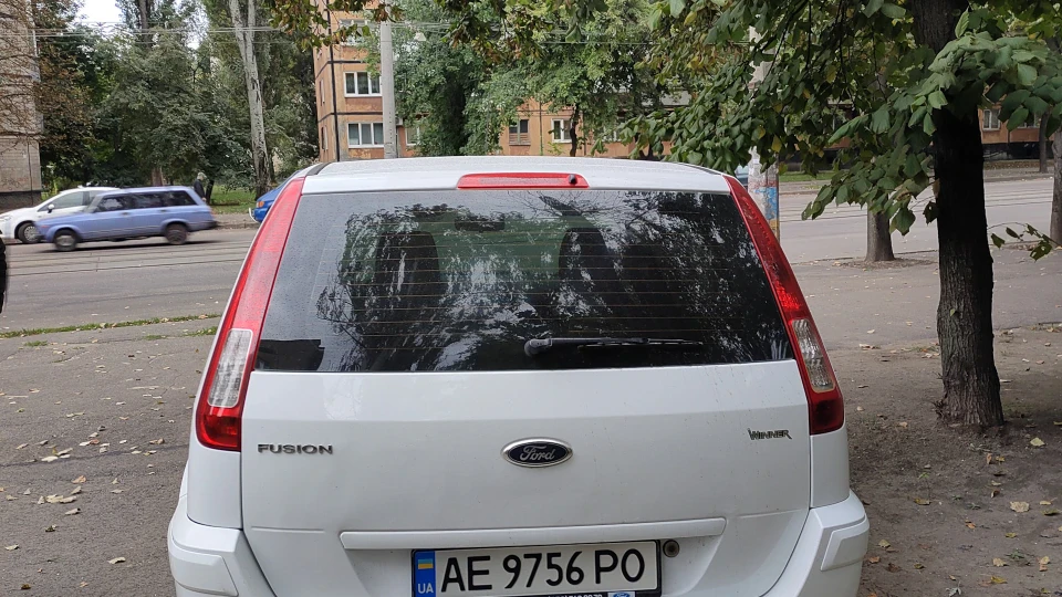 Ford Fusion 2