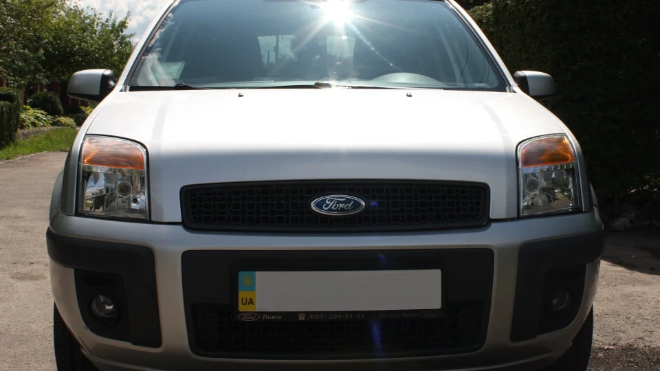 Ford Fusion 2