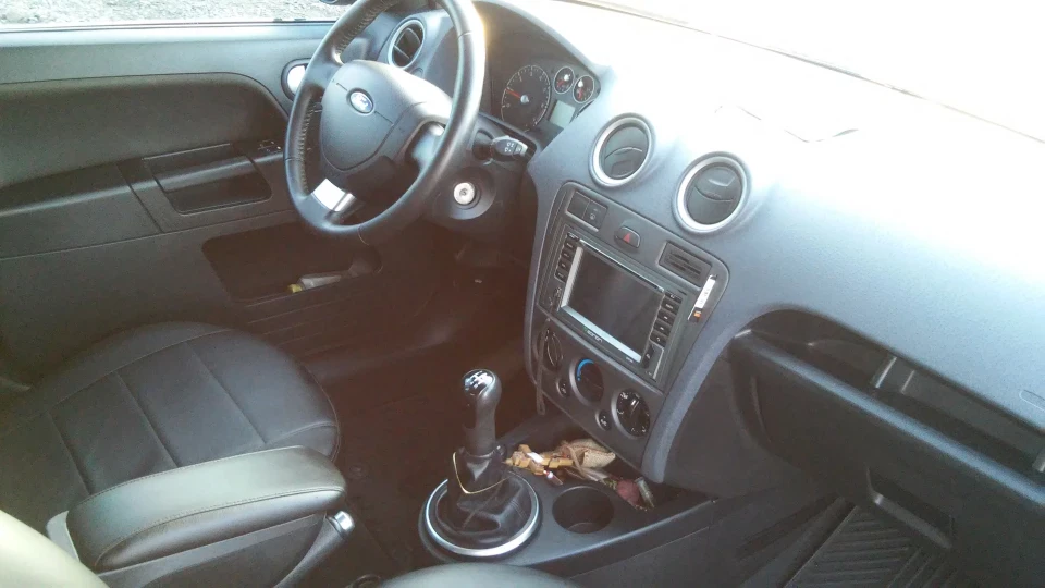 Ford Fusion 4