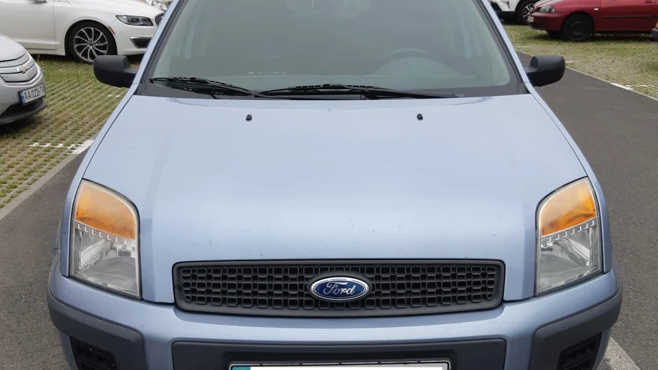 Ford Fusion 2