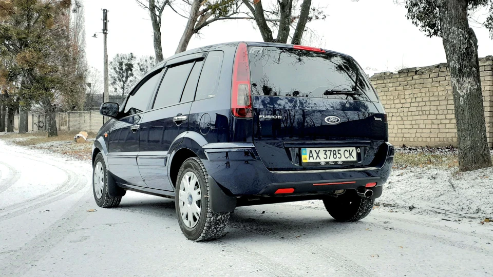 Ford Fusion 2