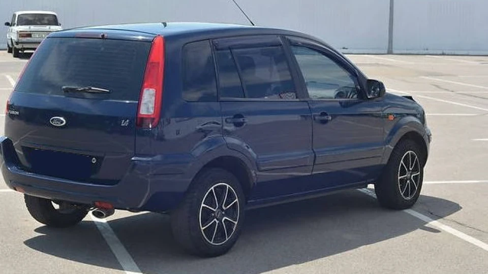 Ford Fusion 1.4 2
