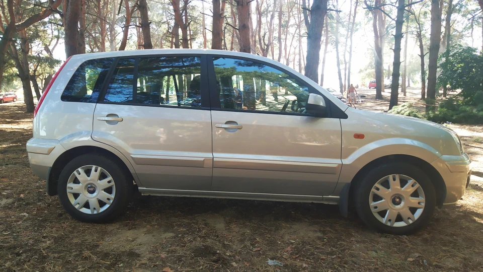 Ford Fusion 1,4 2
