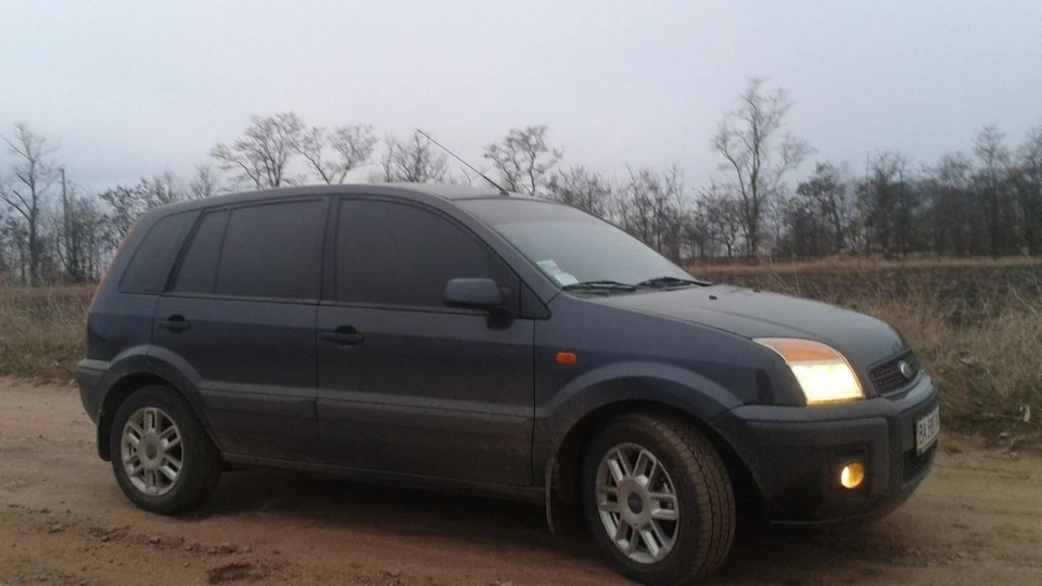 Ford Fusion BRAZZERS 3