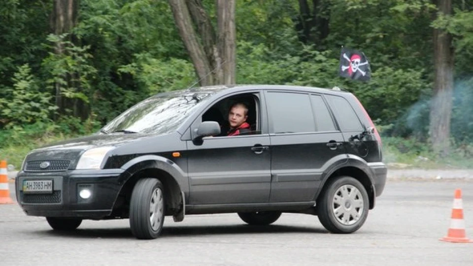 Ford Fusion Волоцюга 2