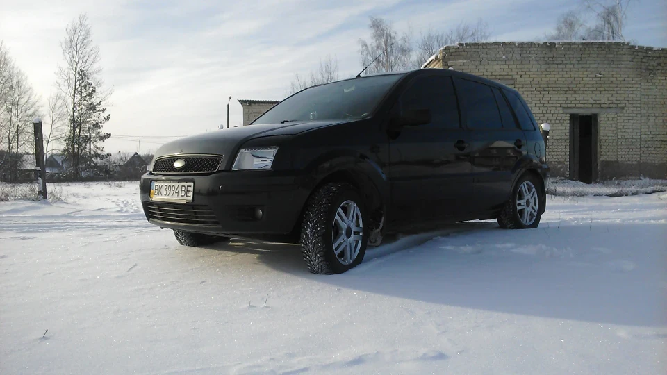 Ford Fusion чорнище 5