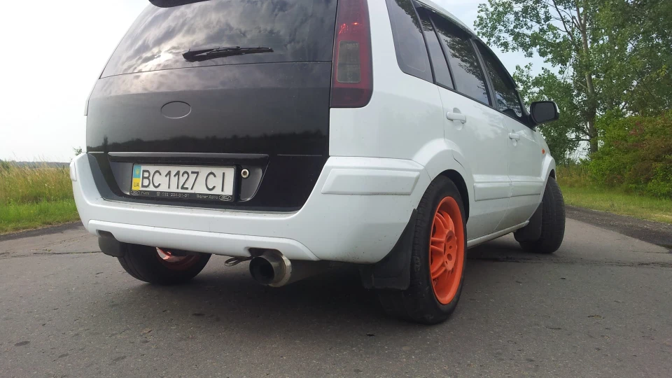 Ford Fusion Lvivland 2