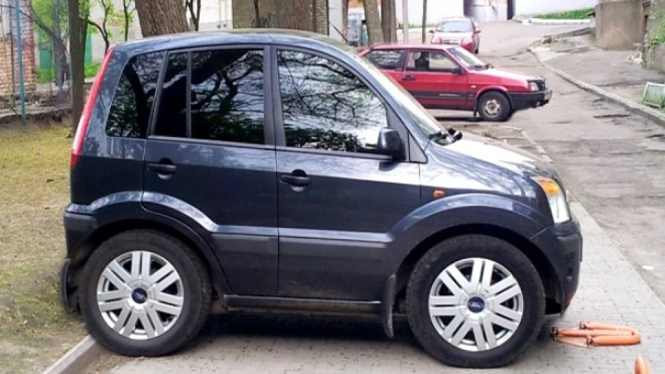 Ford Fusion Сплавник 4