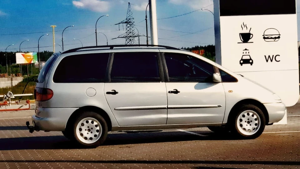 Ford Galaxy 1.9 tdi 4