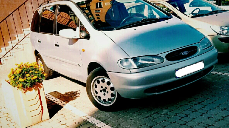 Ford Galaxy 1.9 tdi 5