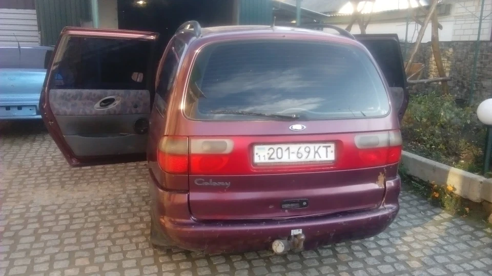 Ford Galaxy 2.0 бензин 2
